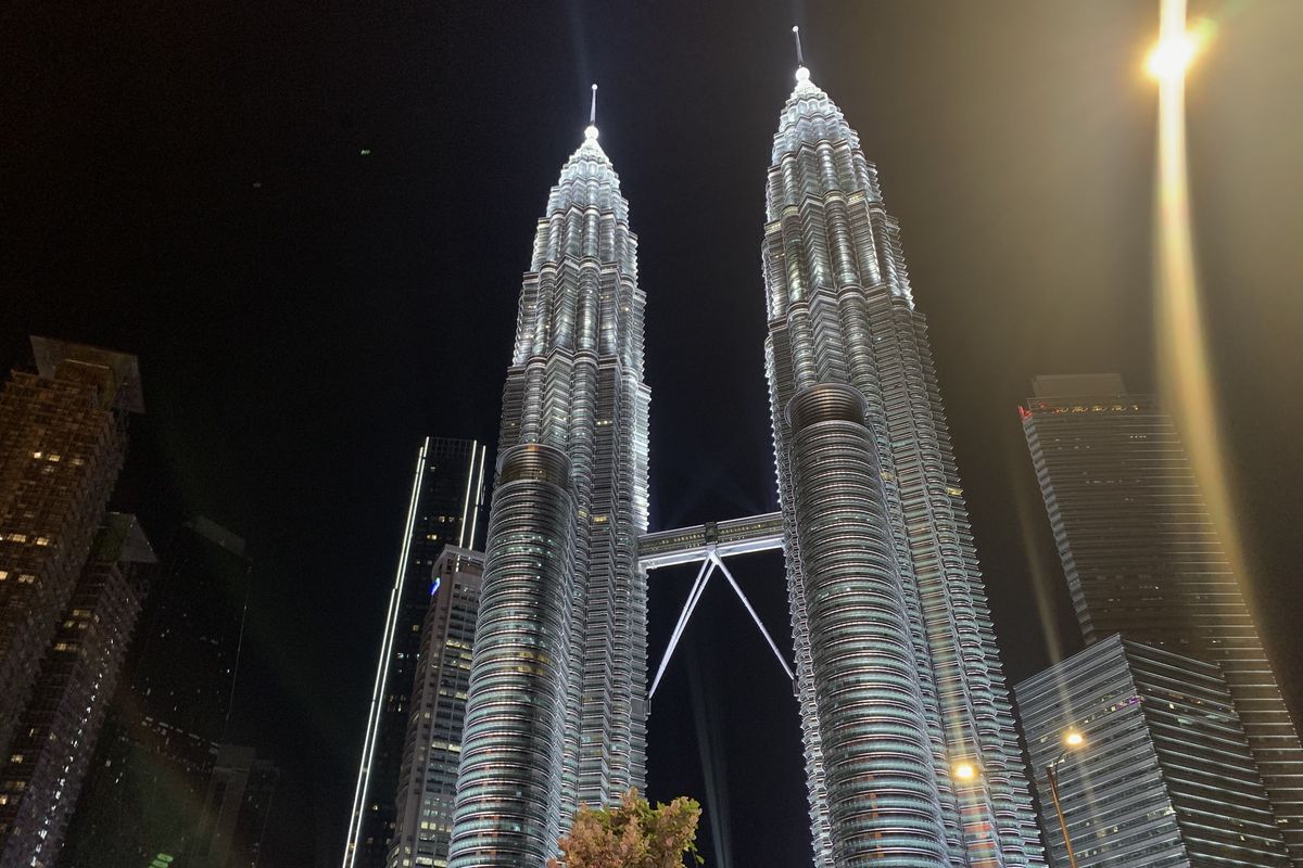 Wisatawan Indonesia Doyan Melancong ke Malaysia